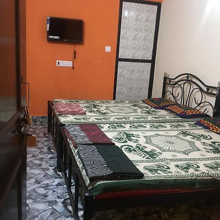Fernandes Guest House Calangute Eksteriør billede